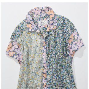 American Eagle Oversized Resort floral shirt Size MED